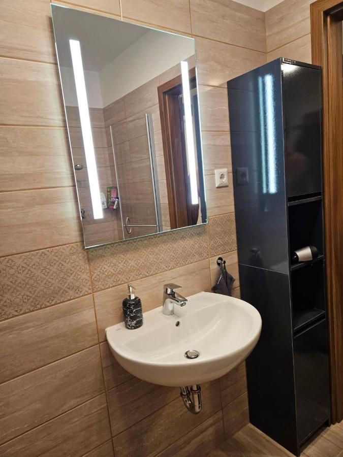 Апартаменти N&Z Apartman Close To The Downtown Будапешт Екстер'єр фото